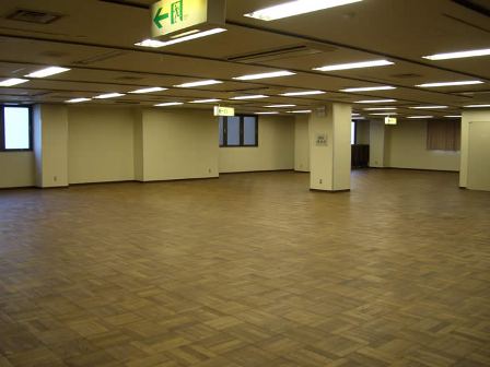 ３階展示室（中央区立産業会館）の写真